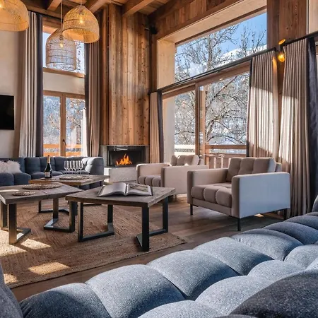 Chalet Des Amis - 15 Pers à - 400m Piscine Salle De Jeux Ciné Méribel