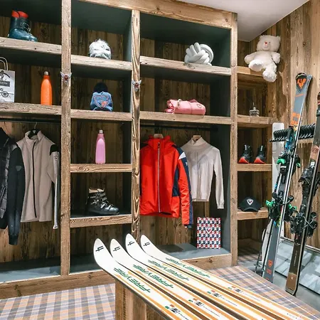 Des Amis - 15 Pers à - 400m Piscine Salle De Jeux Ciné * Méribel